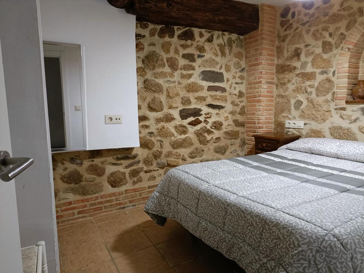 Apartamento O Casa Rural Roquemar Guijo de Granadilla Luaran gambar