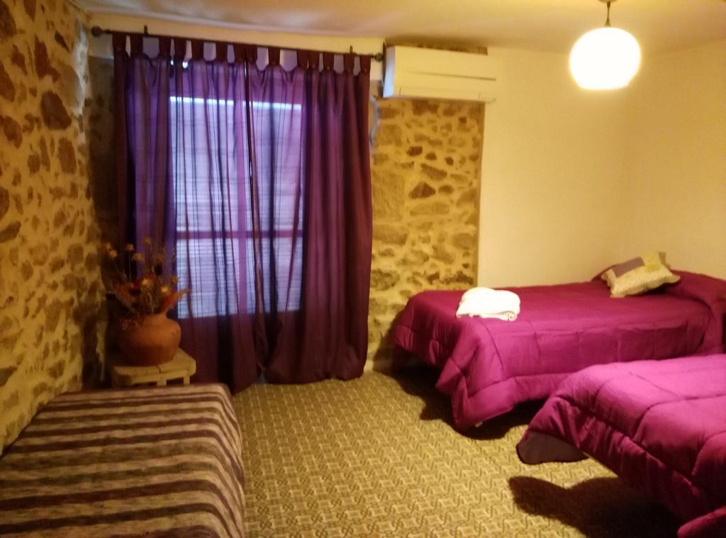Apartamento O Casa Rural Roquemar Guijo de Granadilla Luaran gambar